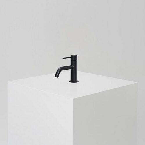 Haandvaskarmatur-Steel-Voyage-Sort-Low-INR-HL-Keramik Haandvaskarmatur Steel Voyage Low Poleret INR HL Keramik